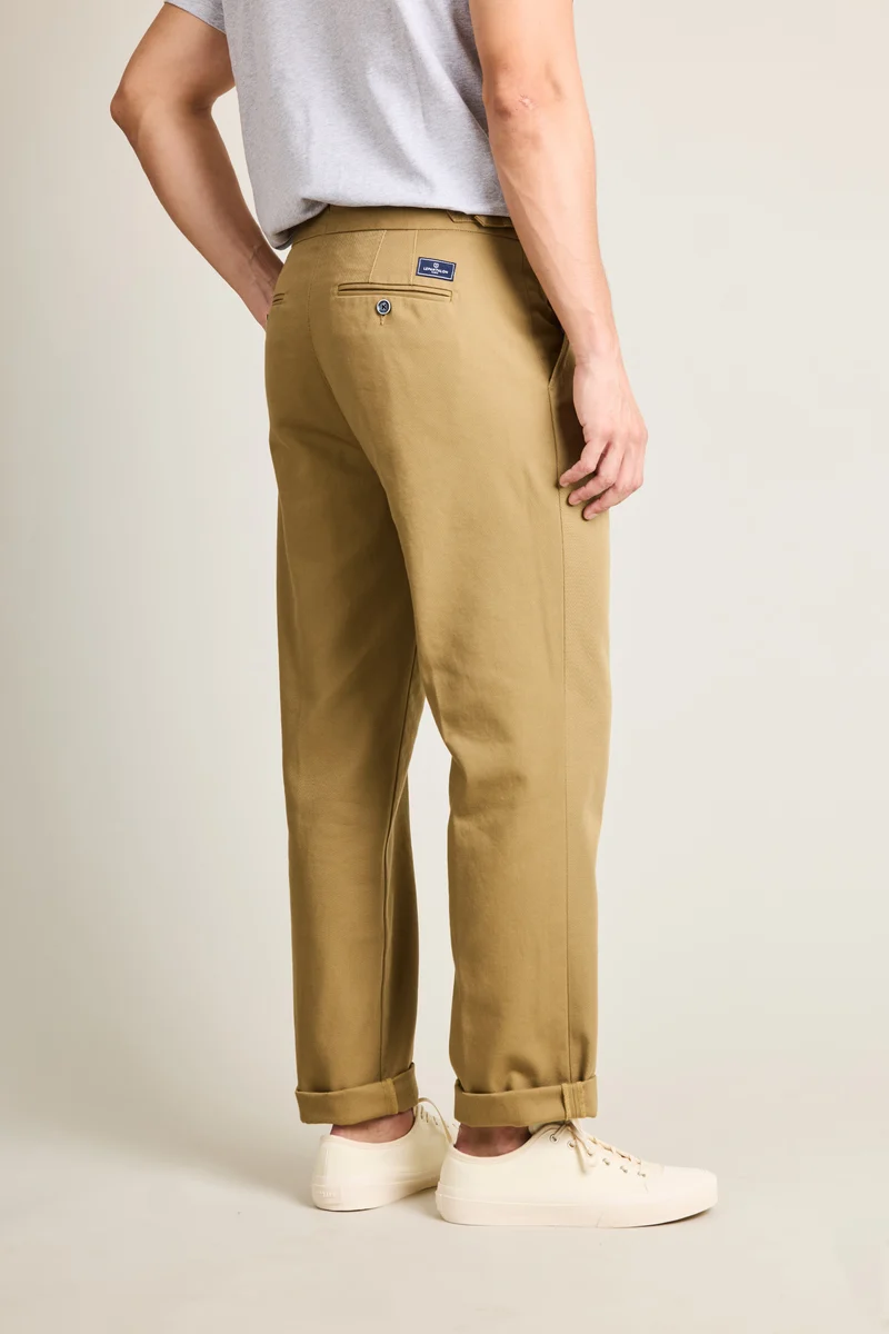 Chino droit double pinces beige foncé