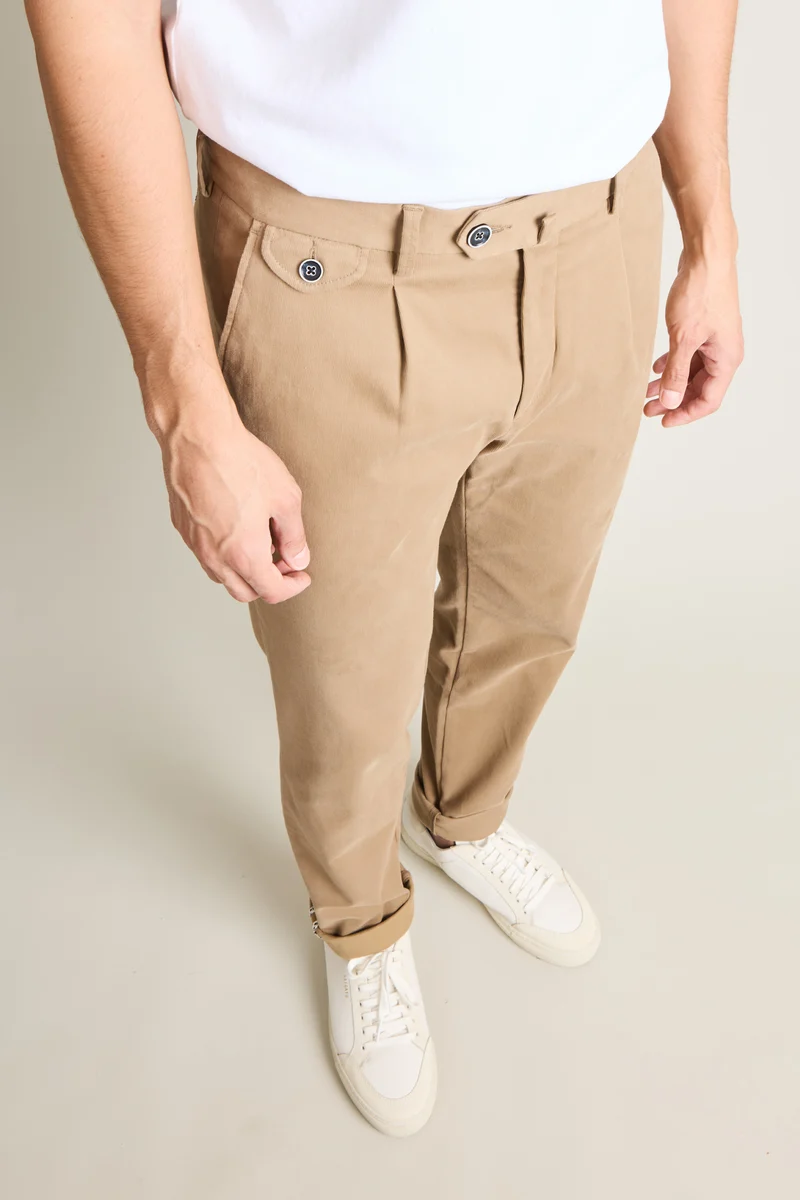 Chino à pinces beige