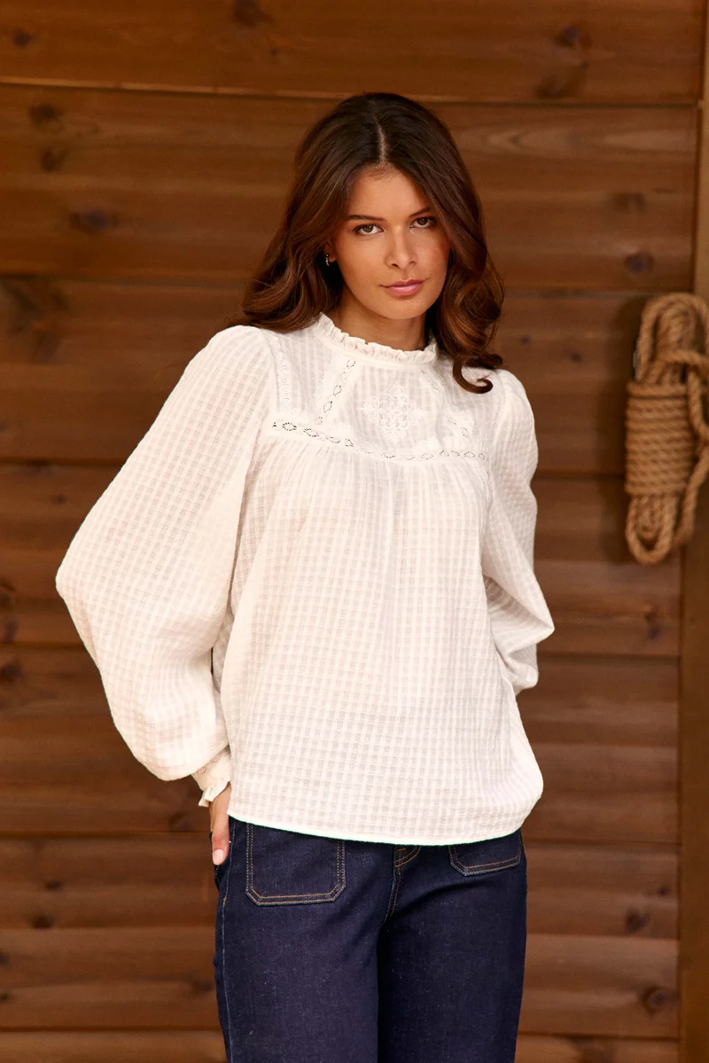 Birsena - Blouse en dentelle