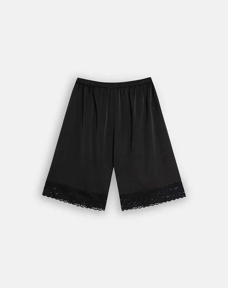 Short Qiana avec bordure en dentelle, en satin noir