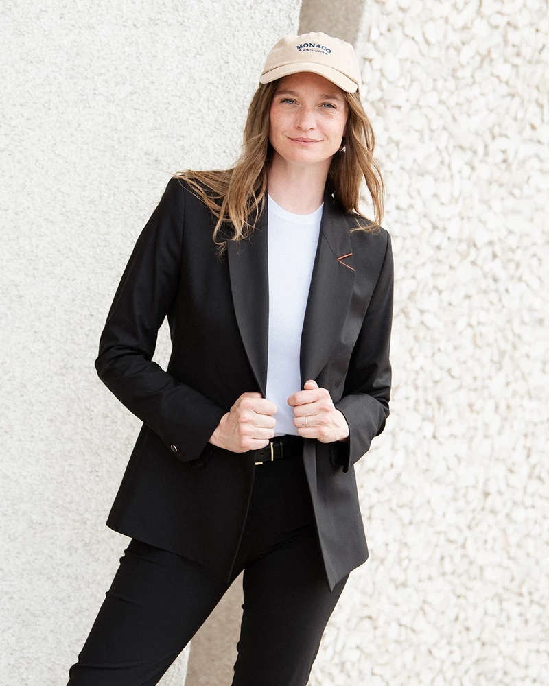 Veste ceinturée Olbia - Noire super 120's