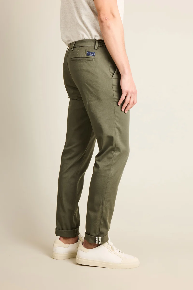 Chino easy semi-slim kaki