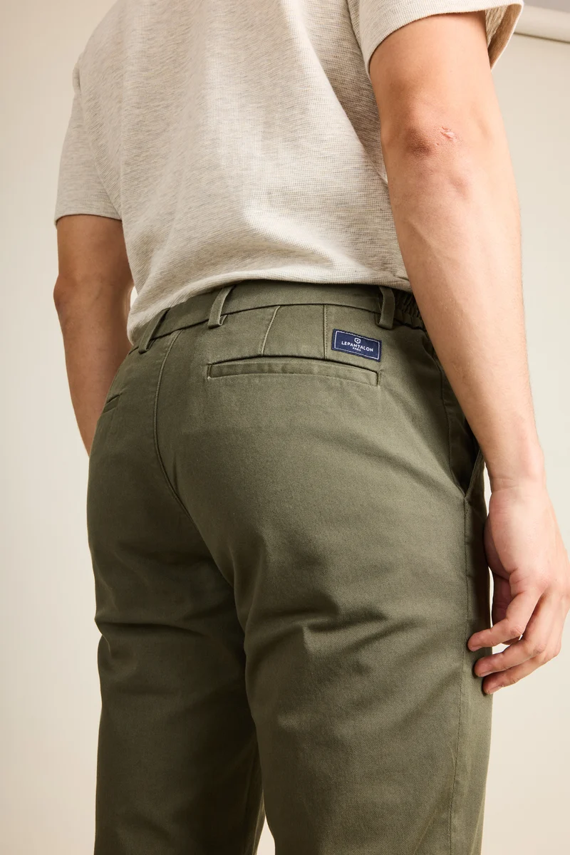Chino easy semi-slim kaki