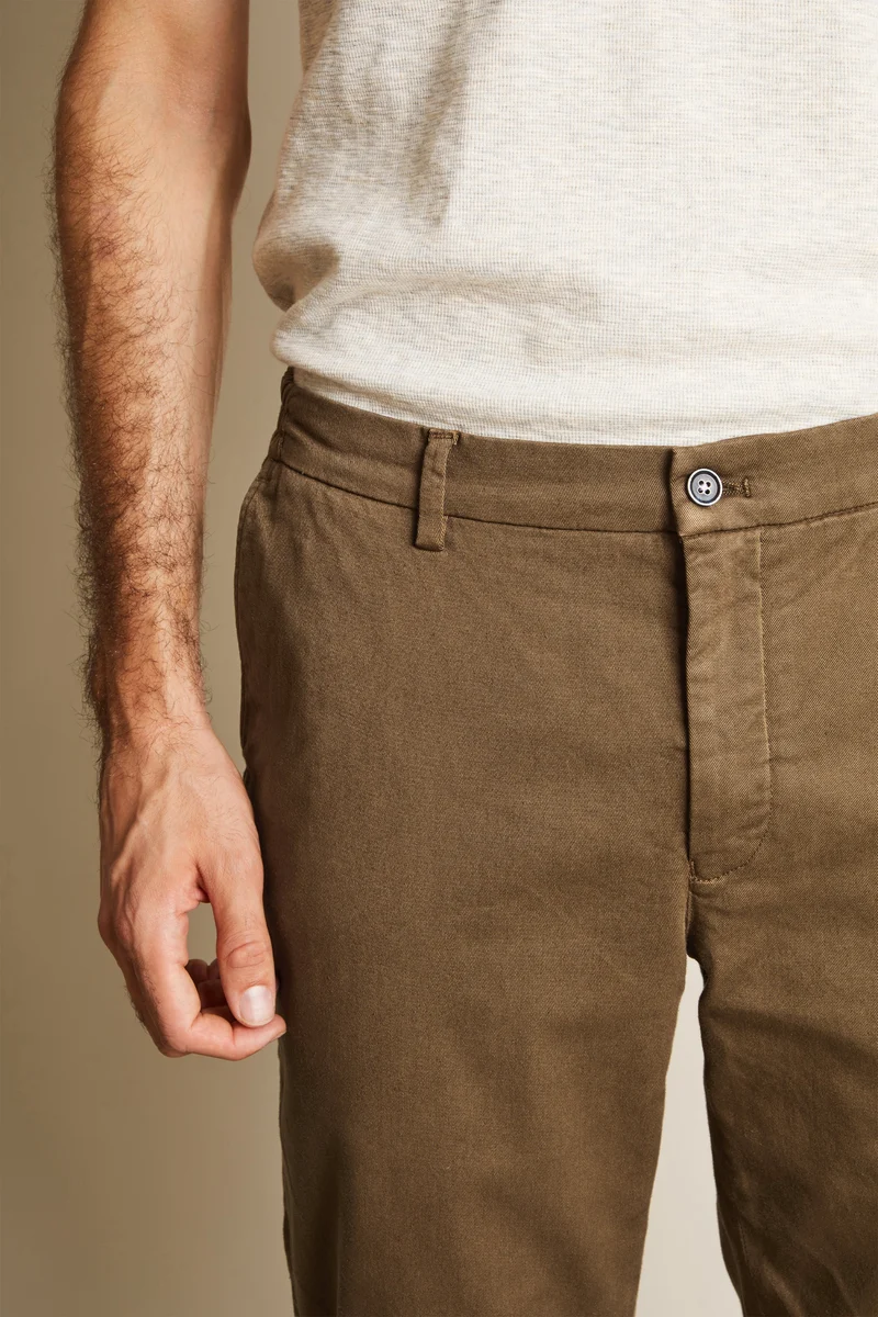 Chino easy semi-slim tabac