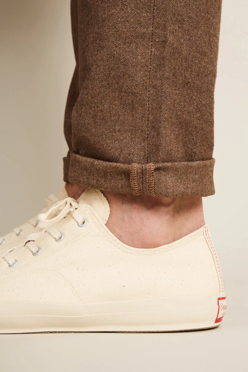 Chino chaud easy marron