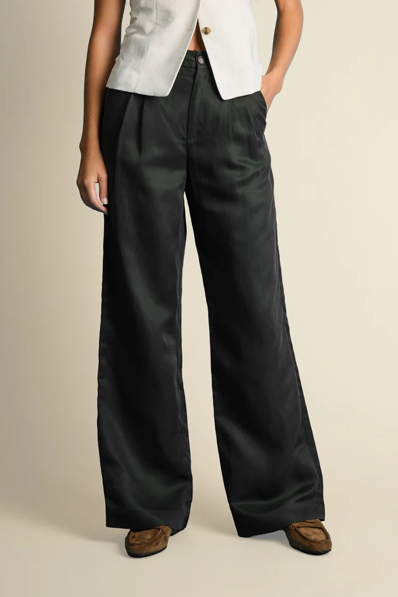 Pantalon à pinces léger vert femme