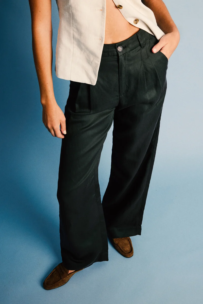 Pantalon à pinces léger vert femme