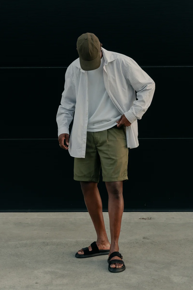 Bermuda texturé kaki foncé