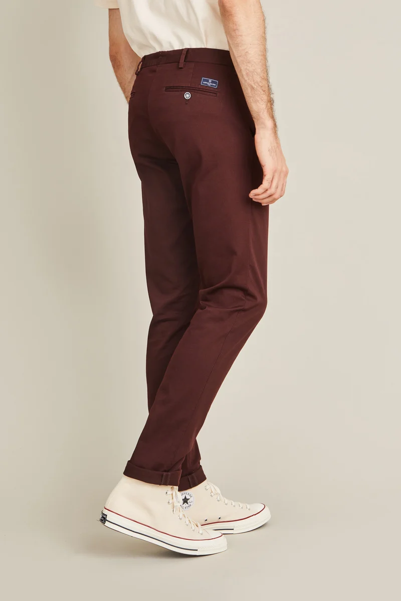 Chino lie de vin