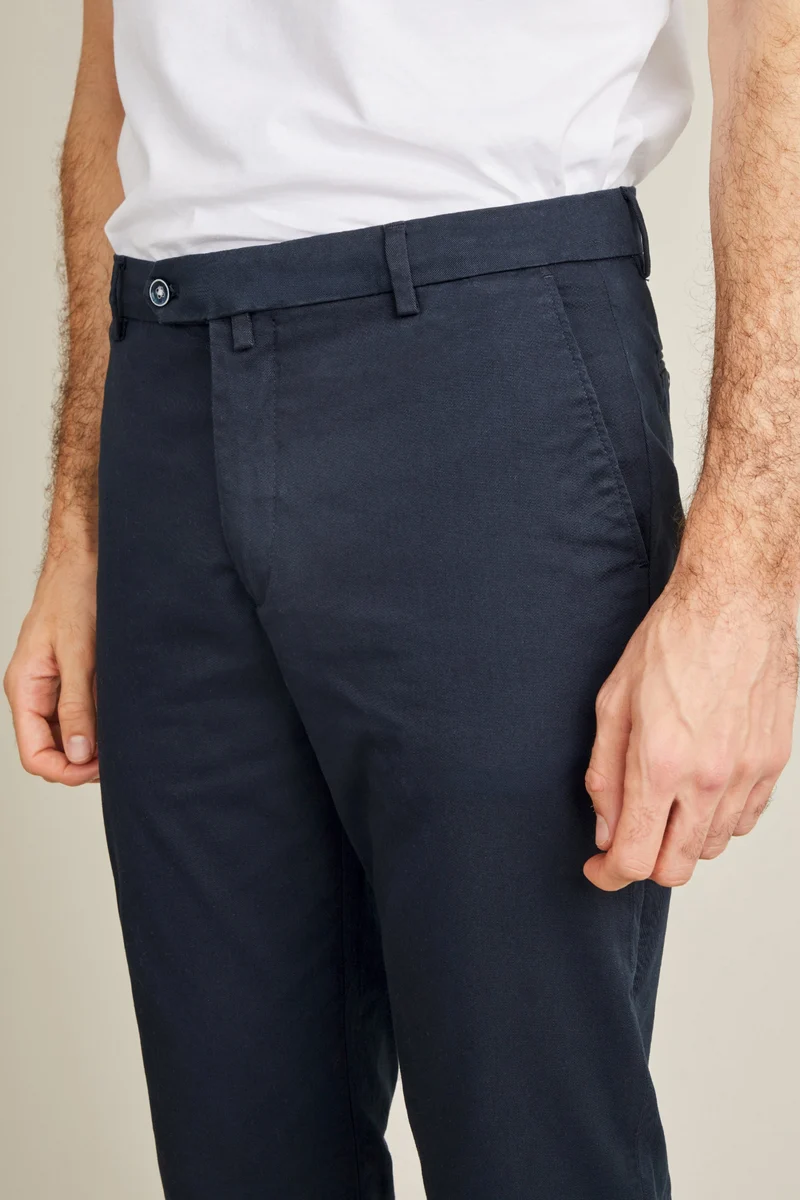 Chino bleu marine