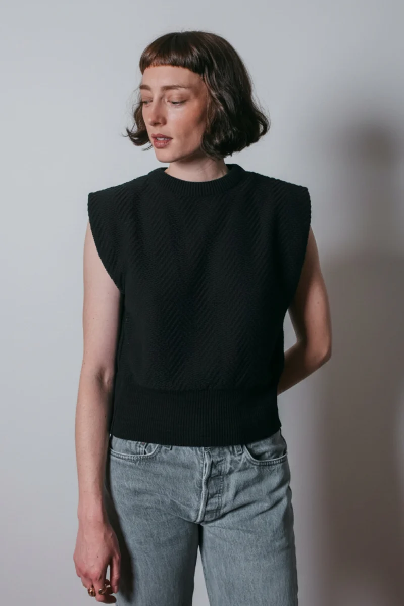 VALENTINE Sleeveless Top in Organic Cotton - Black