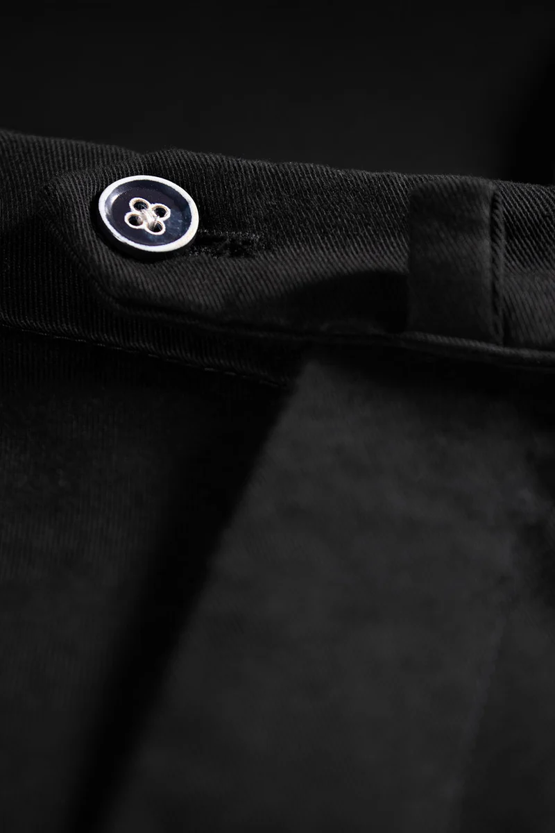 Chino noir