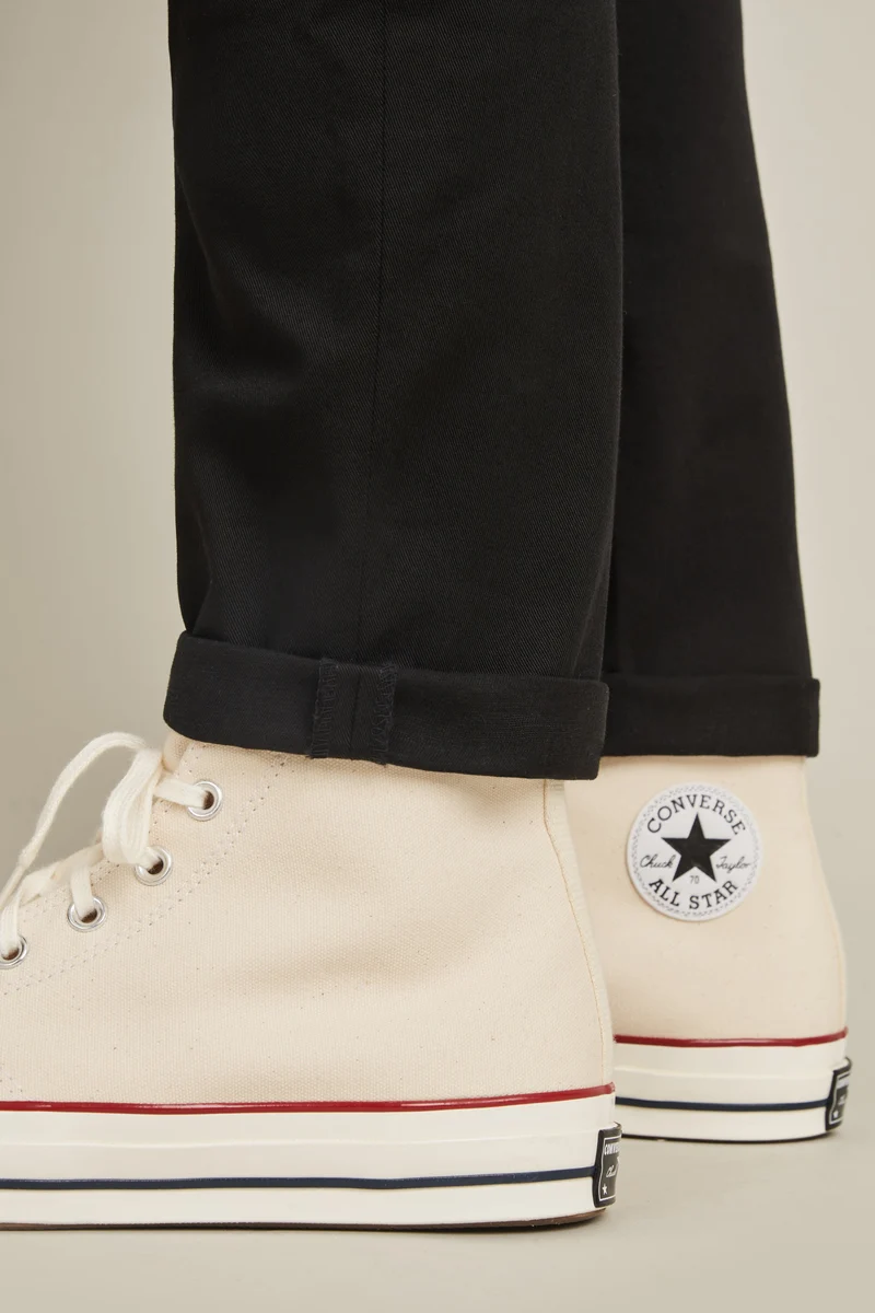 Chino noir