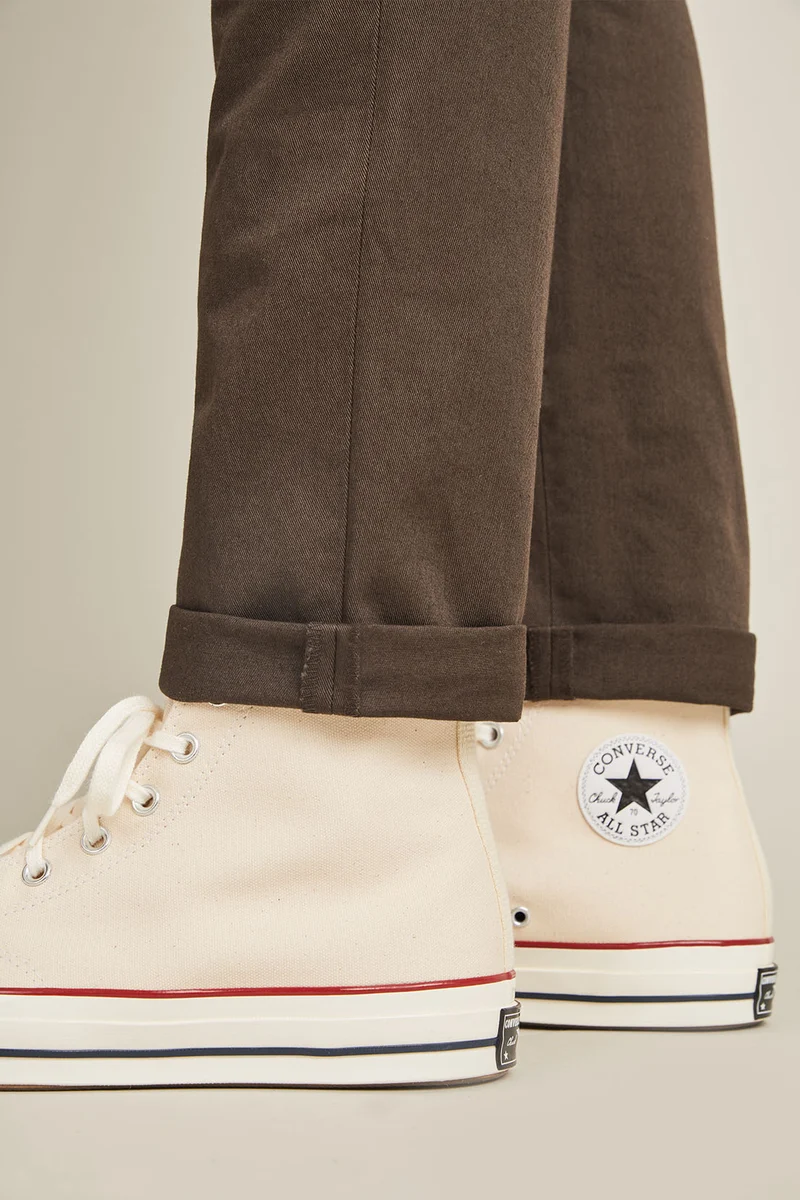 Chino noisette