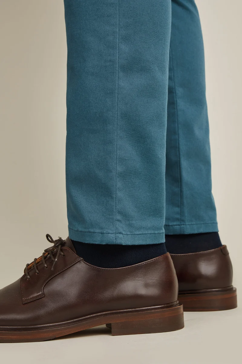 Chino bleu canard