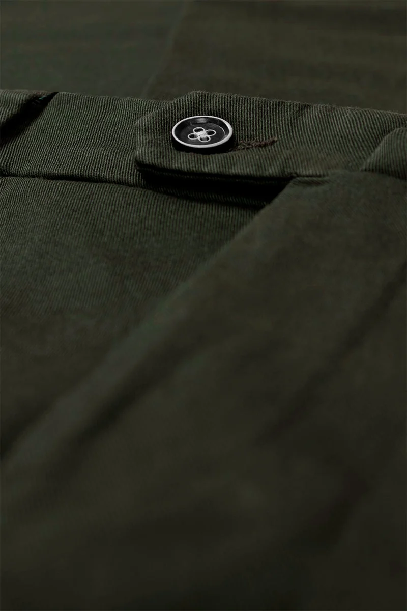 Chino vert sapin
