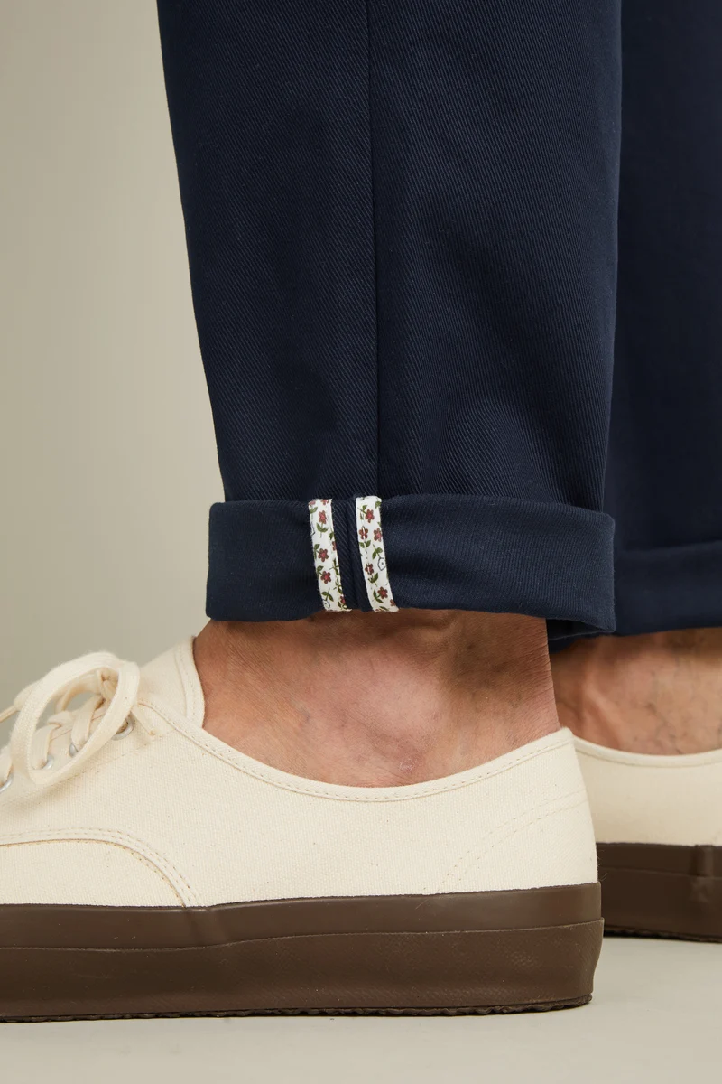 Chino droit bleu marine