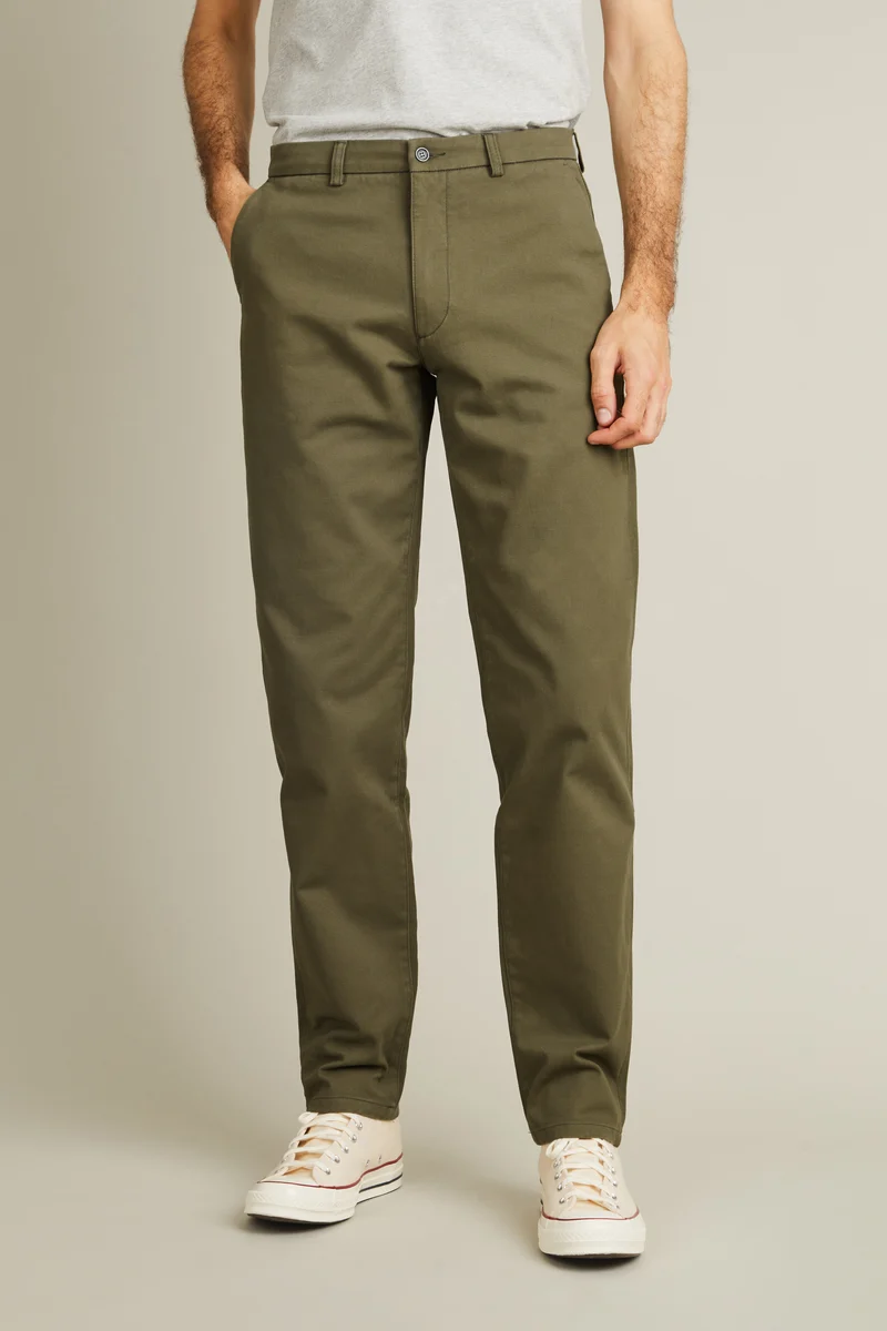Chino droit kaki