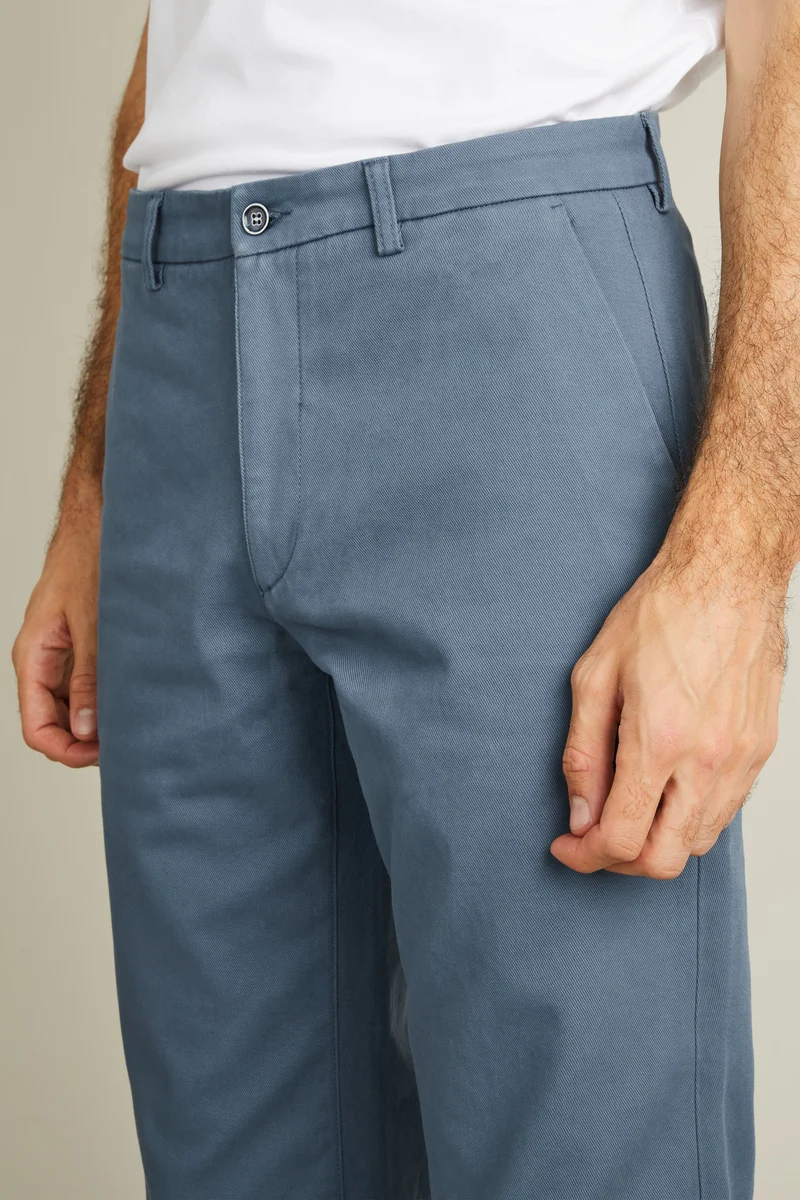 Chino droit bleu jasmin