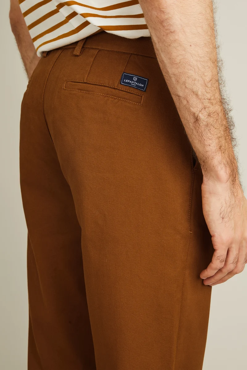 Chino droit camel
