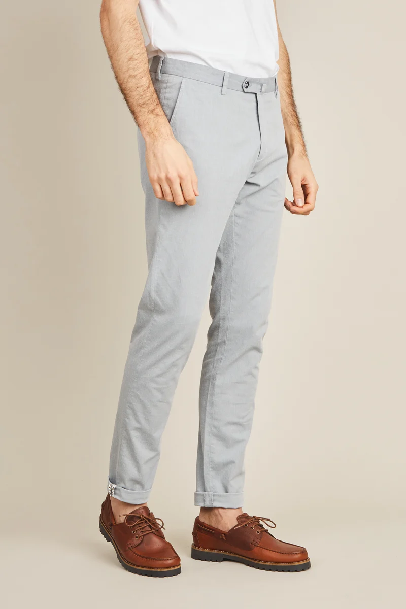 Chino aérien bleu