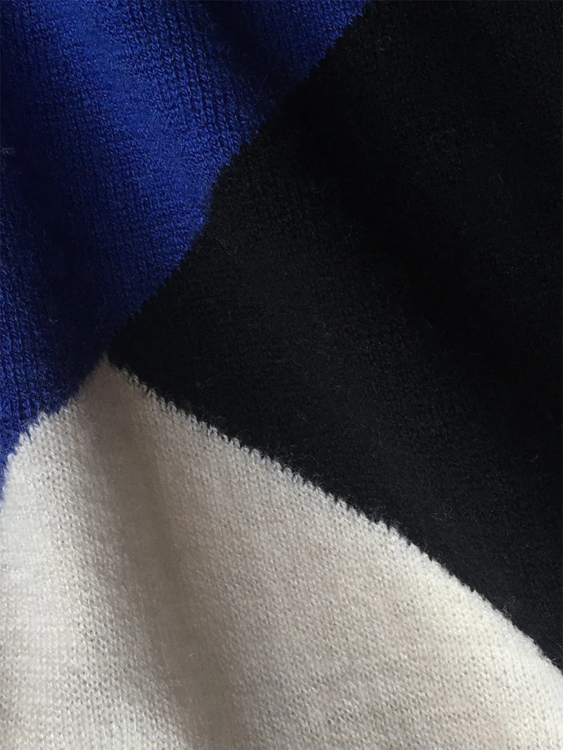 Pull en Laine Découpe Moi