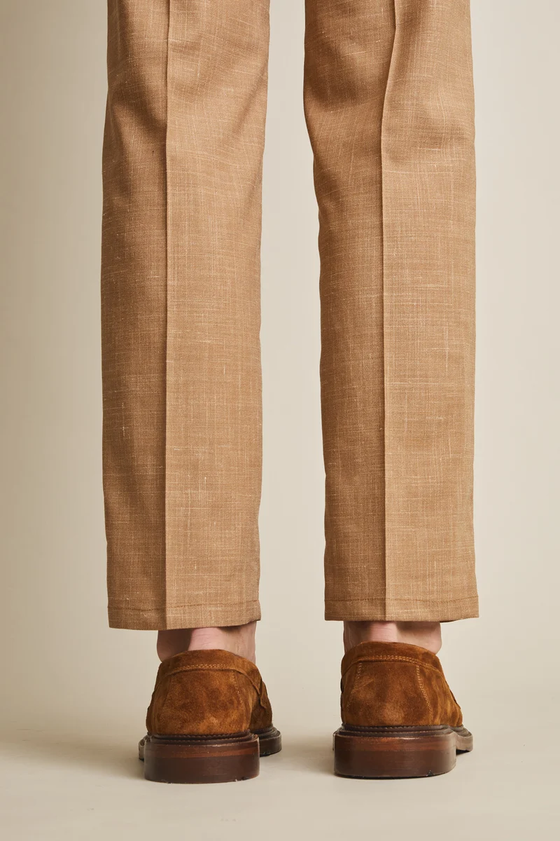 Pantalon à pinces léger brun