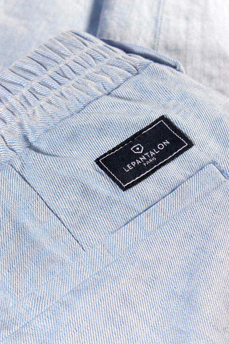 Pantalon à pinces léger bleu ciel