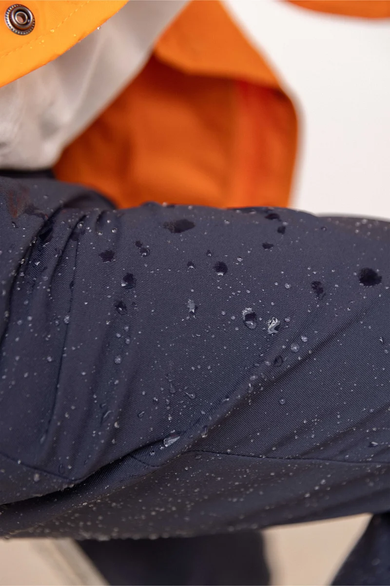 Chino technique bleu marine