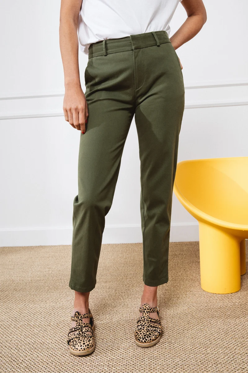 Chino kaki femme