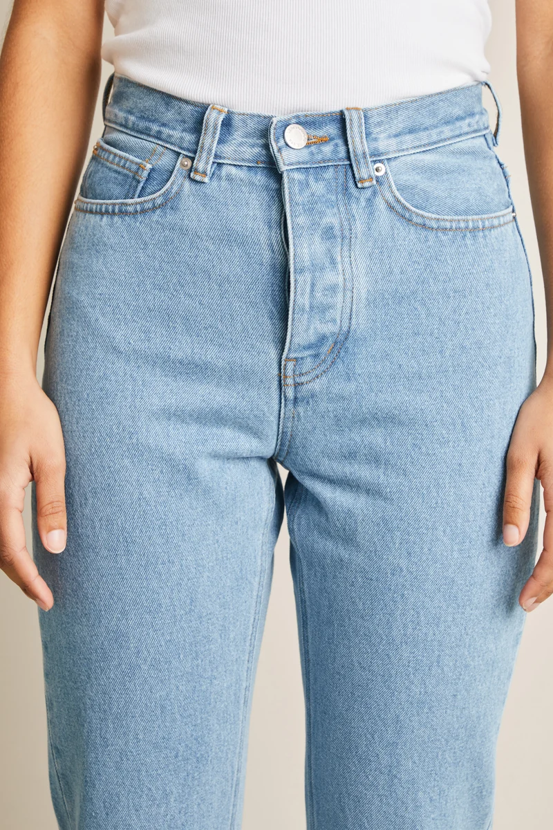 Jean droit bleached v1