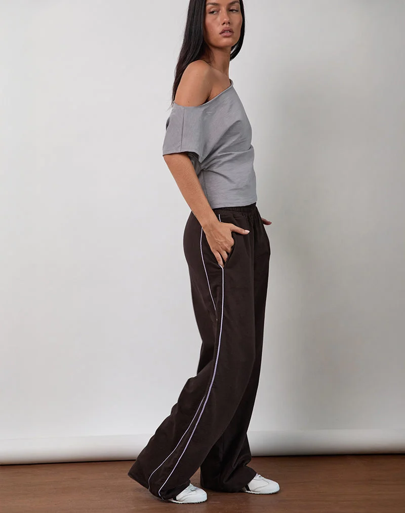 Jogger Benton en chocolat amer avec reliure violette