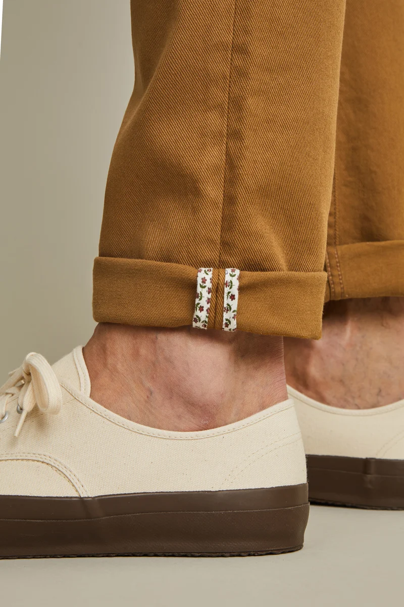 Jean coloré beige foncé