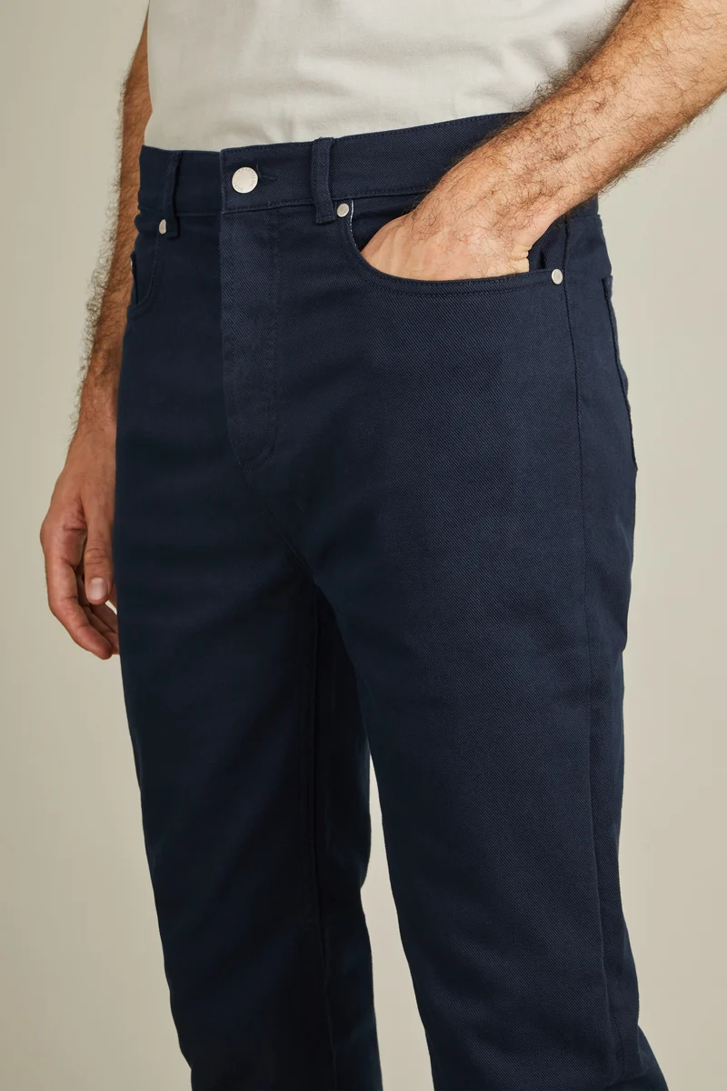 Jean coloré bleu marine