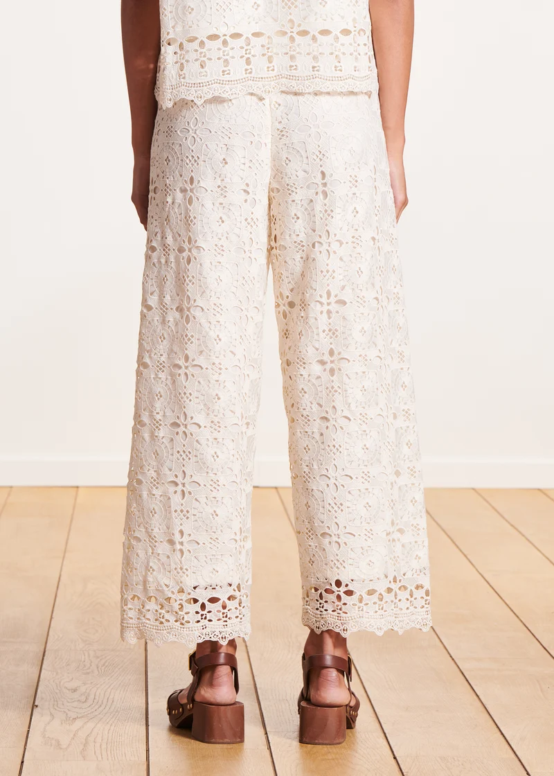 Pantalon large écru à taille haute en dentelle