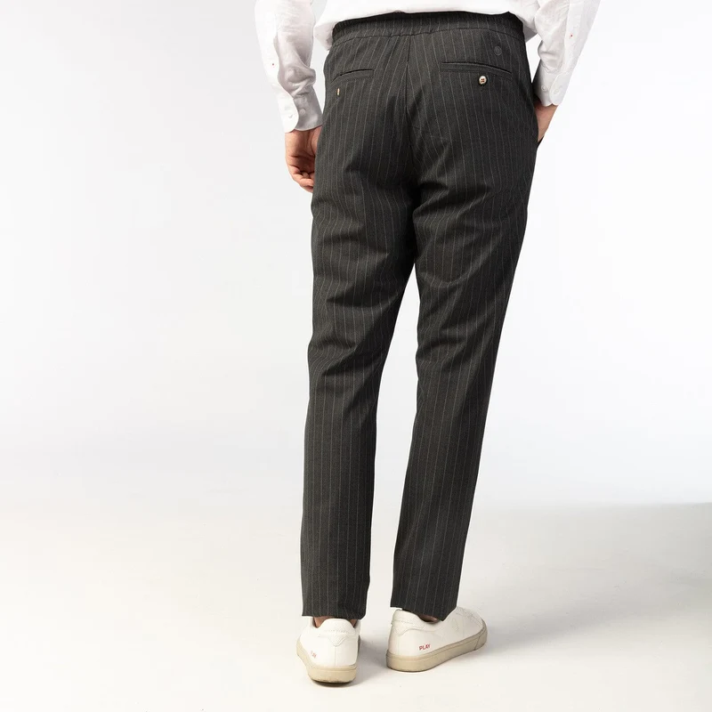 Pantalon à rayures gris anthracite coupe large