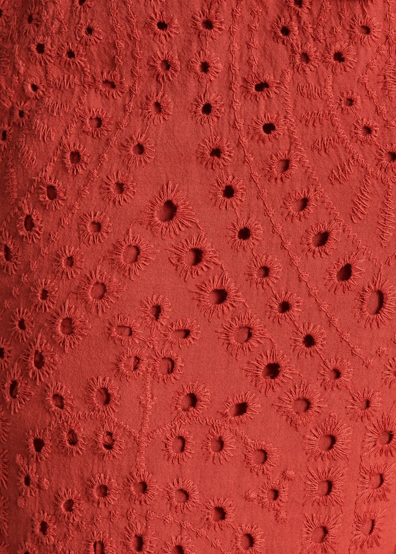 Pantalon terracotta en broderie anglaise