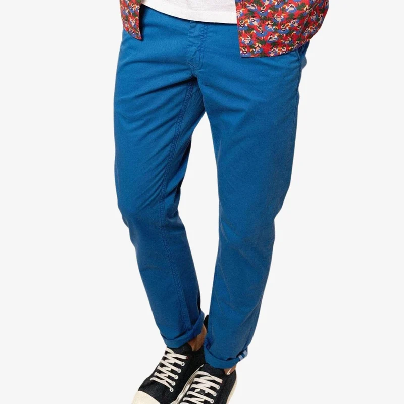Chino 702 bleu roi coupe droite