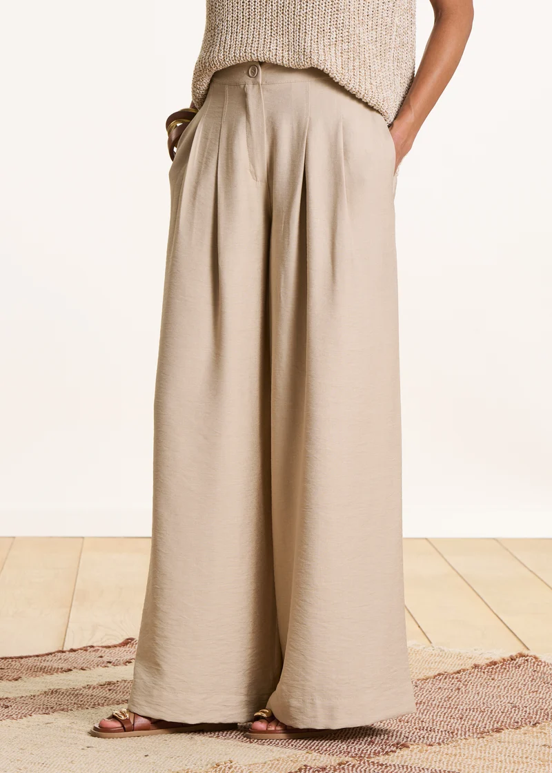Pantalon beige long taille haute