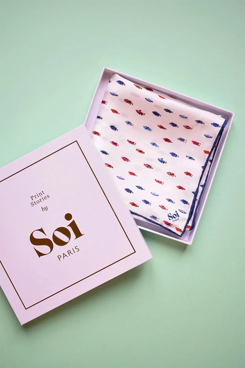 Foulard en soie Reine Elisabeth