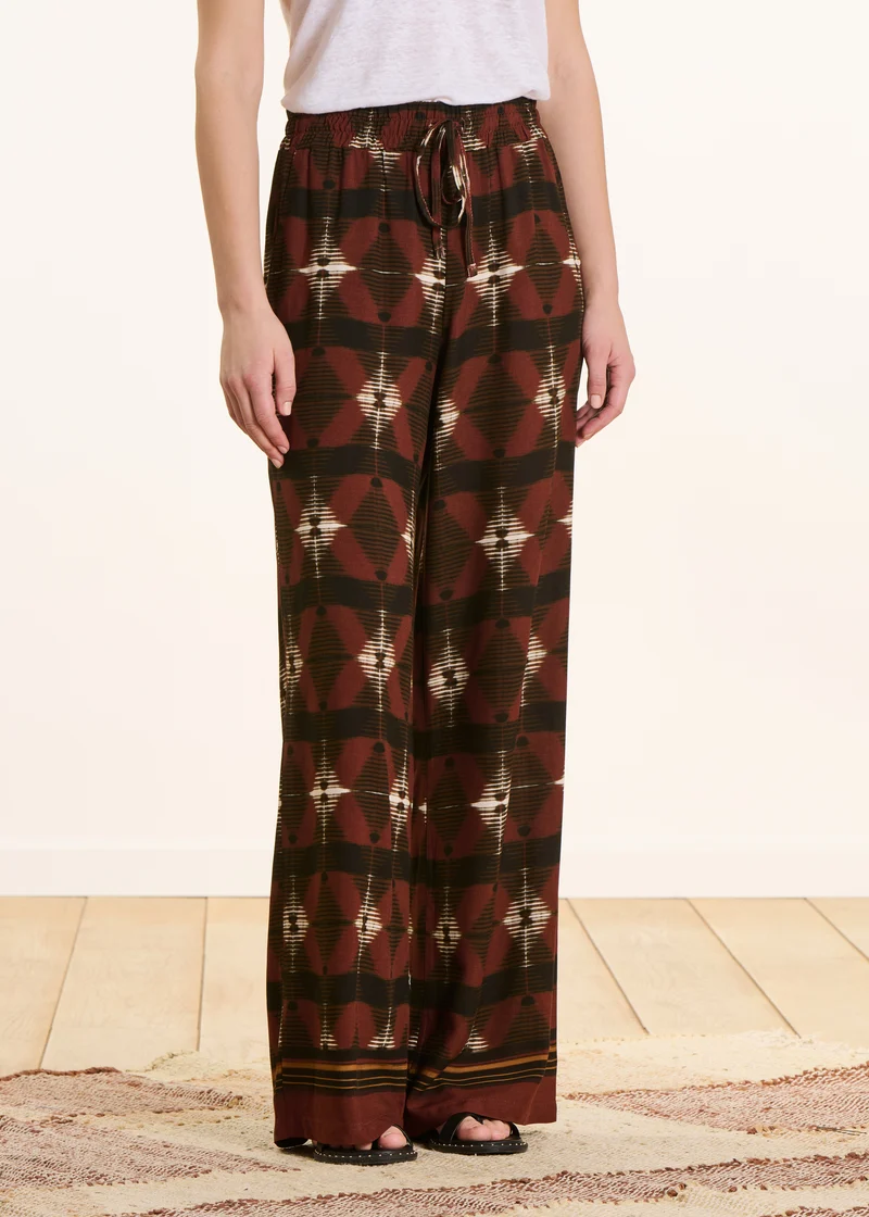 Pantalon large marron taille haute à imprimé