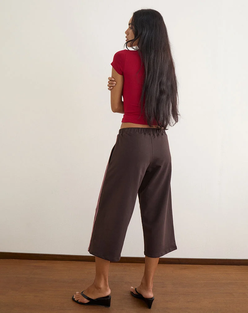 Pantalon capri Wamino couleur chocolat amer à rayures rose pâle