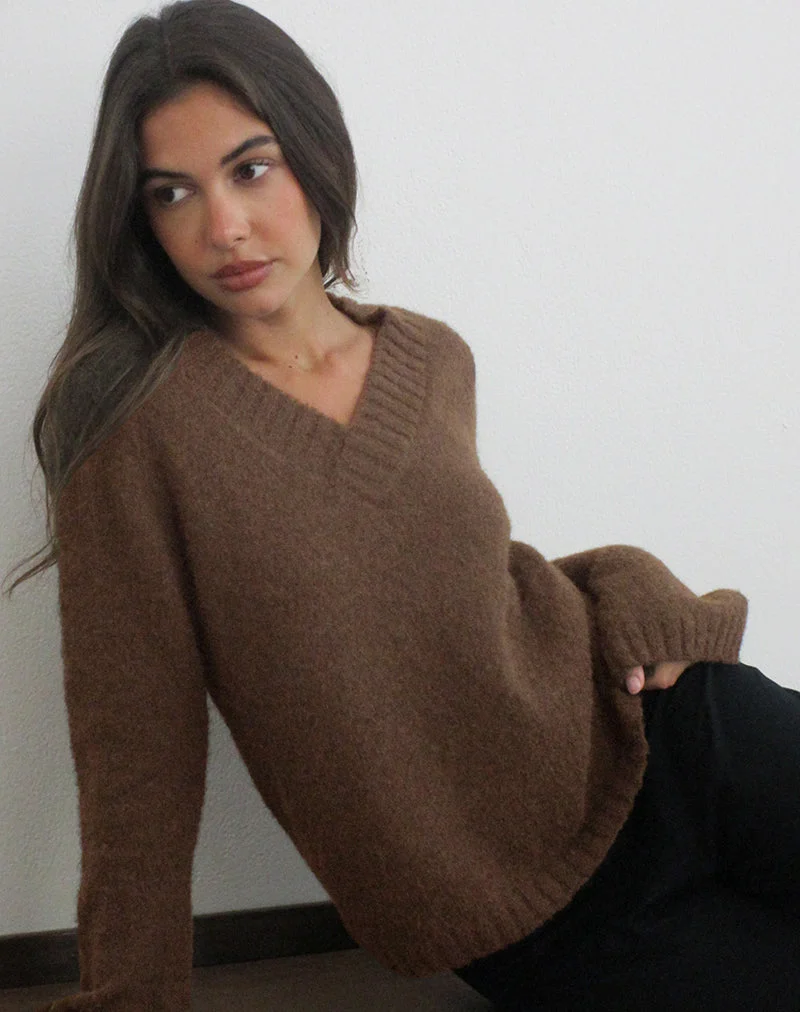 Pull Dinesa en maille marron chocolat