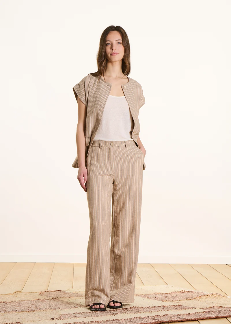 Pantalon droit et large beige rayé taille haute