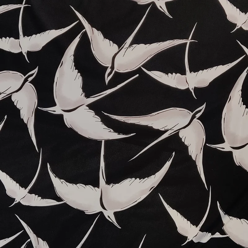 Micro nylon | Oiseaux | Fabriqué en Italie | 143 cm | Fin de rouleau