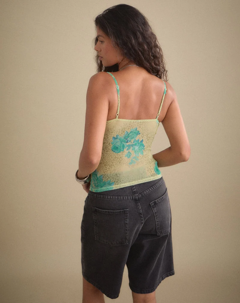 Caraco à volants Ranita, motif « Green Blurred Jungle » avec rose turquoise