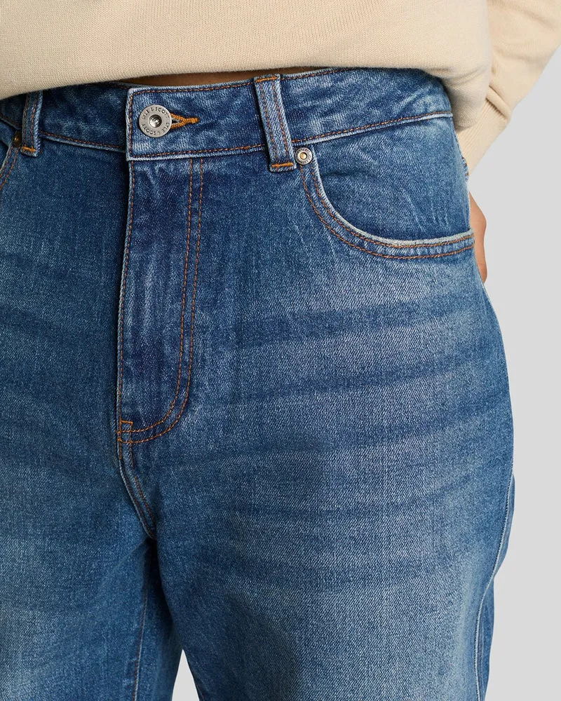 Regular Fit Tapered Denim Jeans
