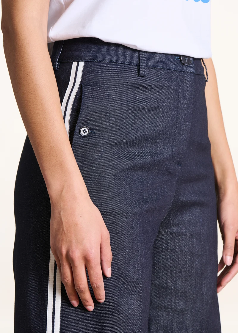 Pantalon droit en denim brut