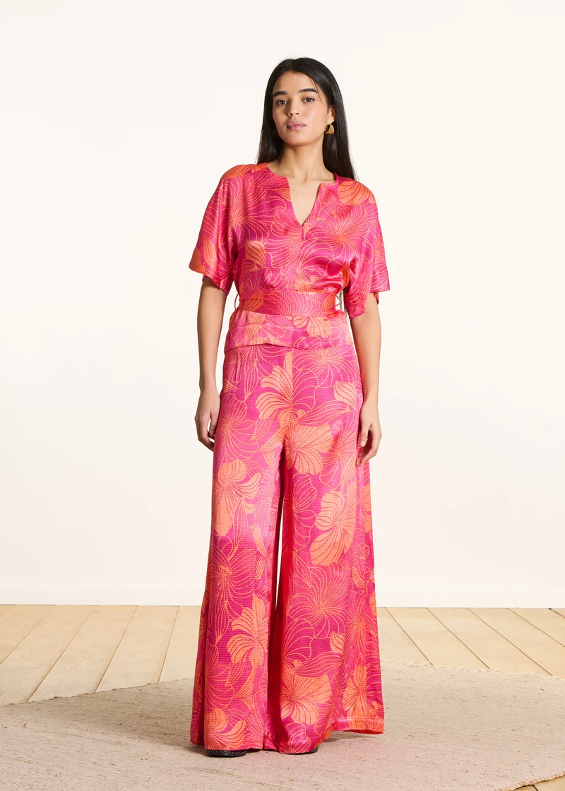 Pantalon long imprimé floral rose