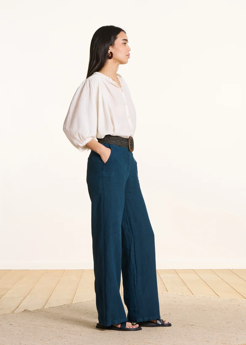 Pantalon droit et large bleu pétrole en lin taille haute